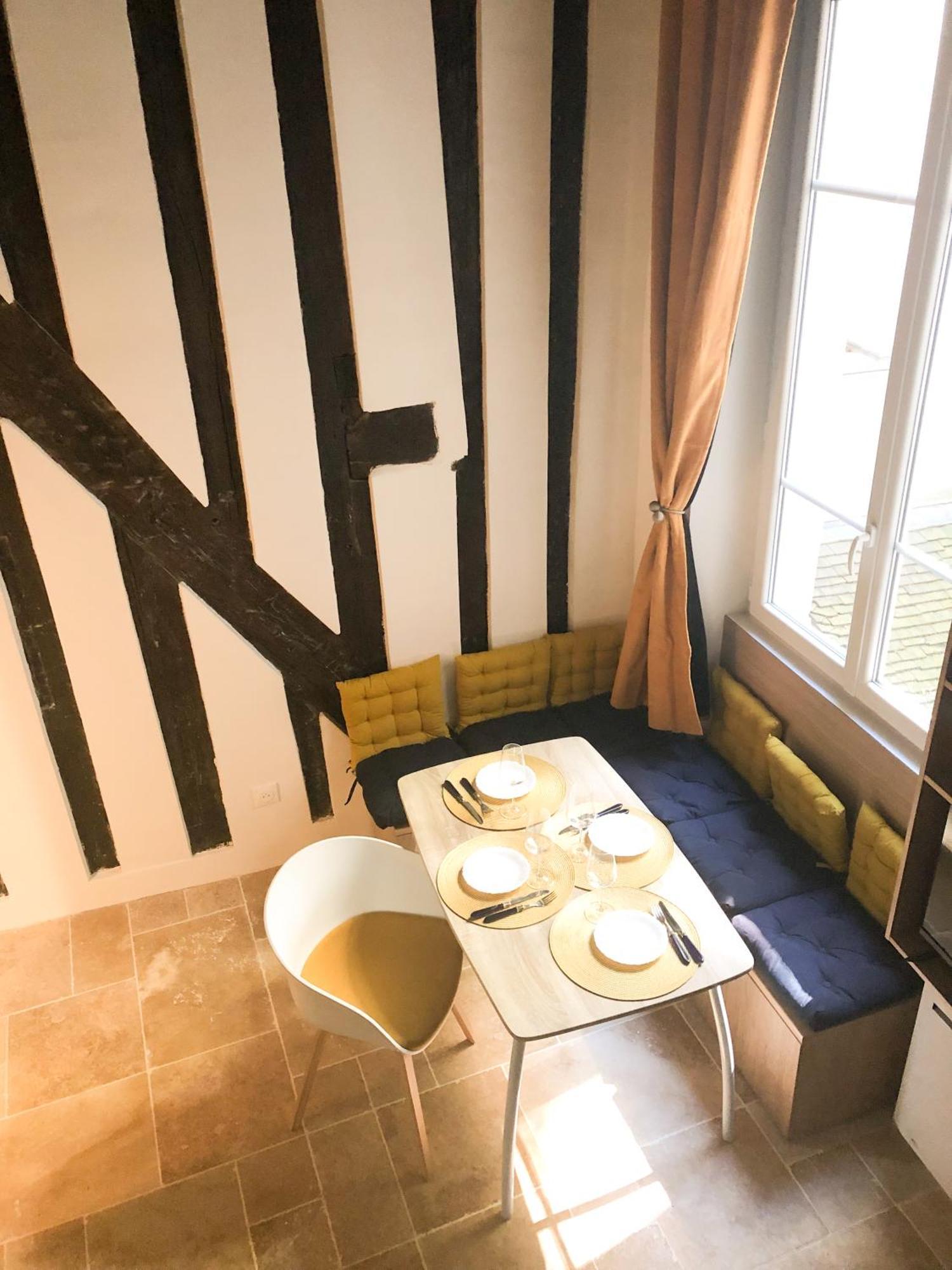 Quartier D'Emily In Paris Apartment Exterior photo
